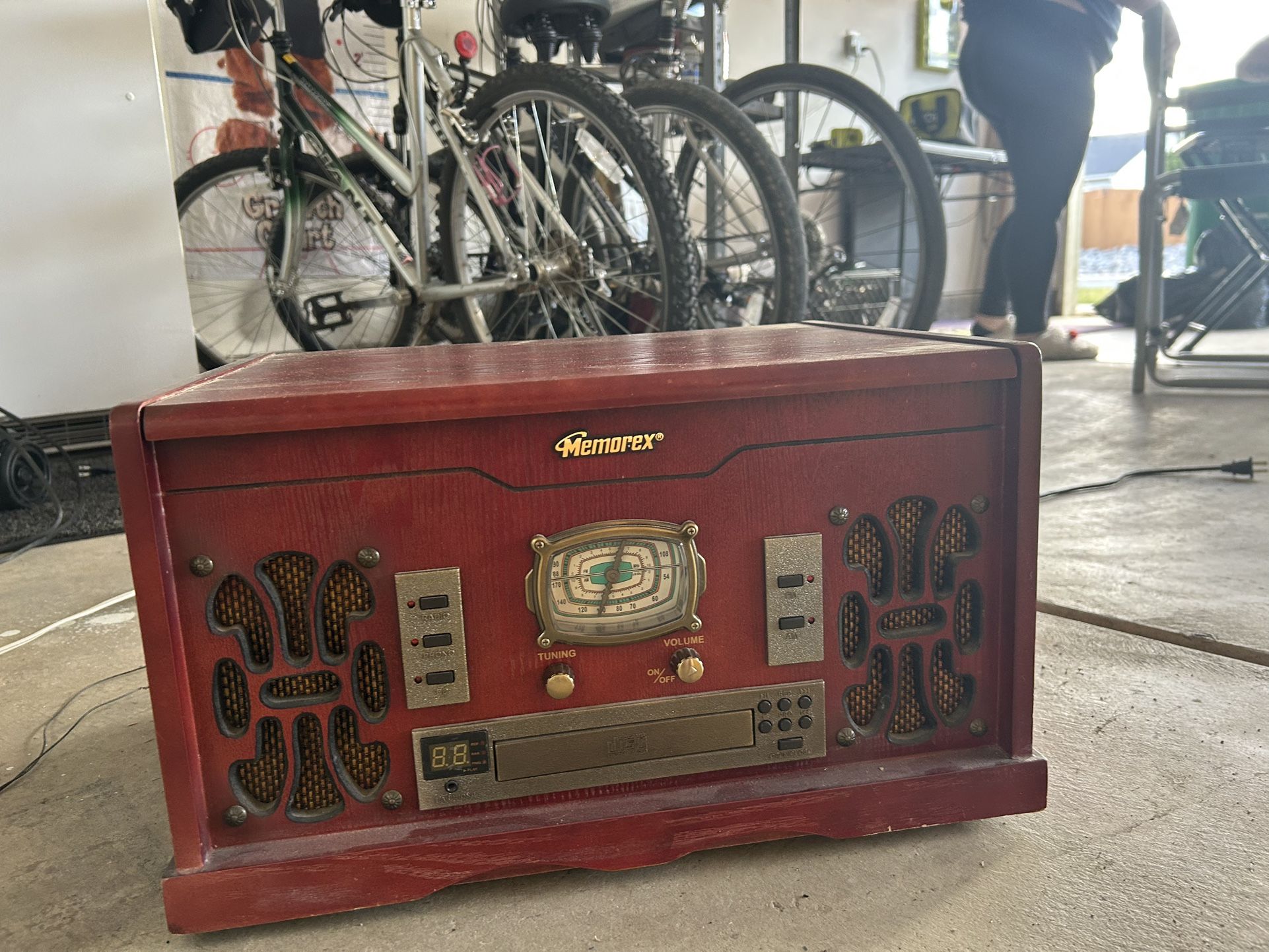 Record Player (with casset player)