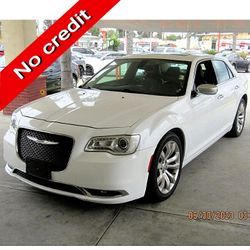 2020 Chrysler 300 Limited RWD