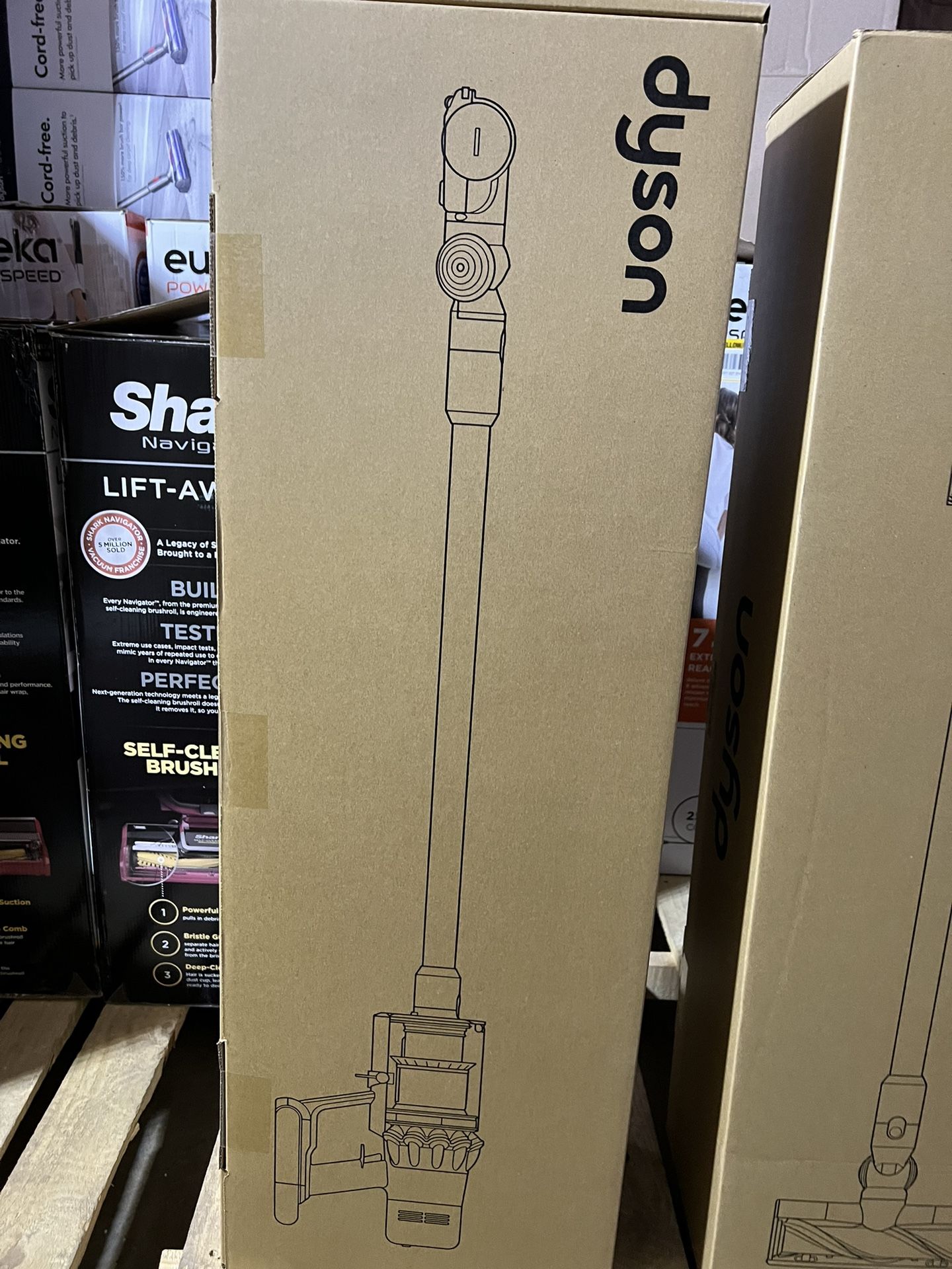 SV29 DYSON VACUUM Outsize+ Cordless Vacuum Cleaner Price-750$ New