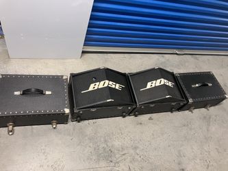 BOSE 1800 Solid State Amplifier & Pair of 800 Professional Cased Speakers