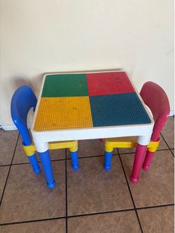 Lego table & chairs