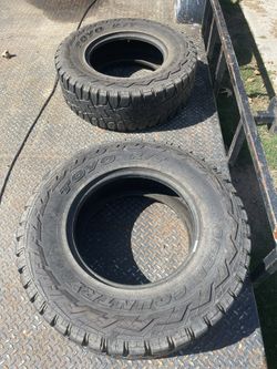 Tires Toyo Open Country R/T