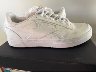 Reebok womens club Memt womens Size 10