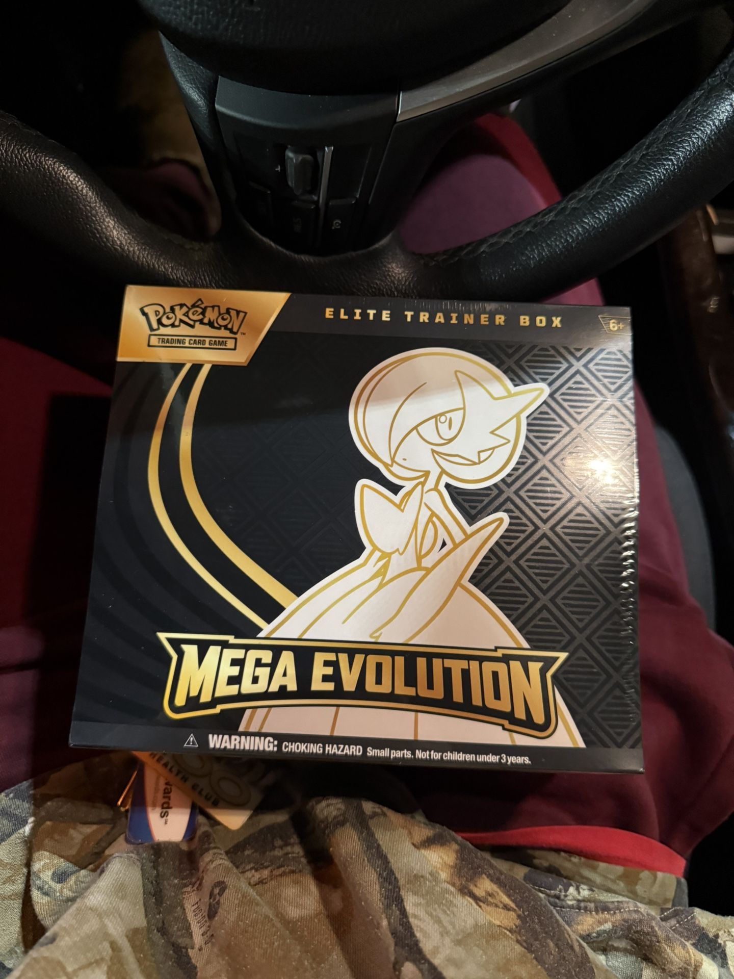 Pokémon Cards, MEGA EVO Elite Trainer Box SEALED