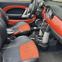 2005 Mini S convertible 