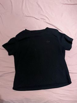 Black shirt, size large