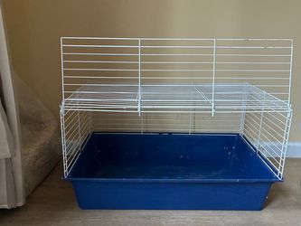 Not Rollable Medium Cage ($20) Large Rollable Cage ($40) Extra Large Rollable Cage ($60)