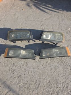 03 - 06 silverado headlights