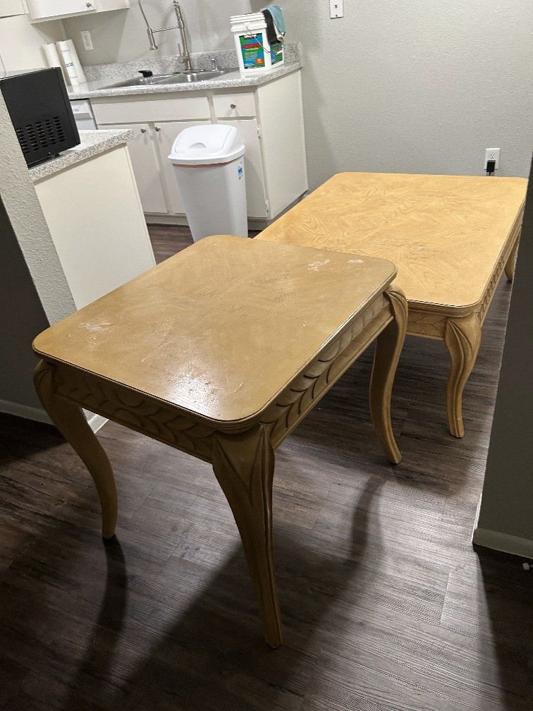 Coffee And Side Tables