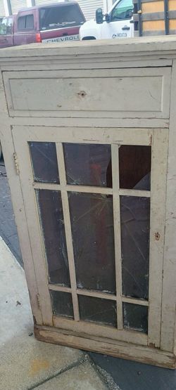 1914 Vintage Eduardian Display Cabinet