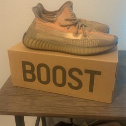 Yeezy Boost 350 Sand Taupe
