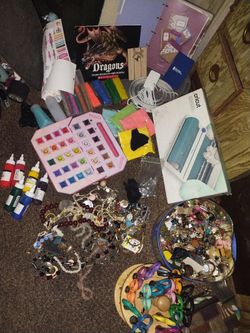 Large Lot Of Art Stuff And Jewlery