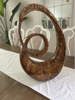 Modern Abstract Sculpture Decor – Elegant Home Accent