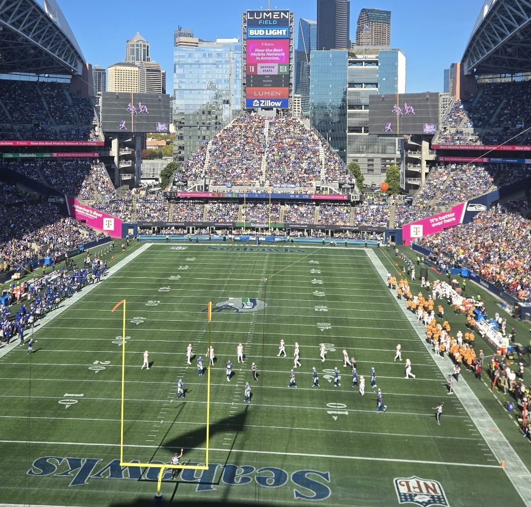 Seahawks 2 Tickets Toyota Fan Deck 321/RowB(2nd)/10&11 next 4 home games Available
