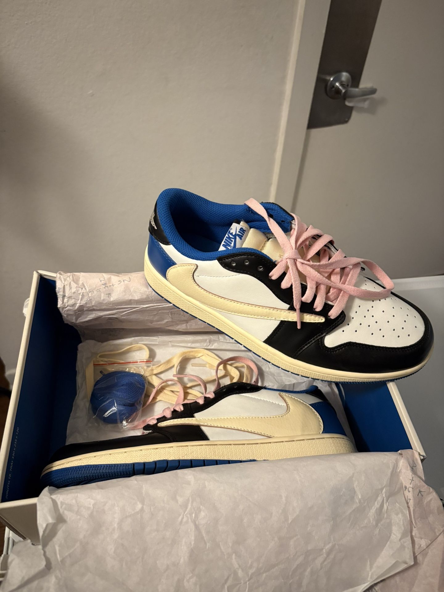 2021 Travis Scott Jordan Fragment Low Size
