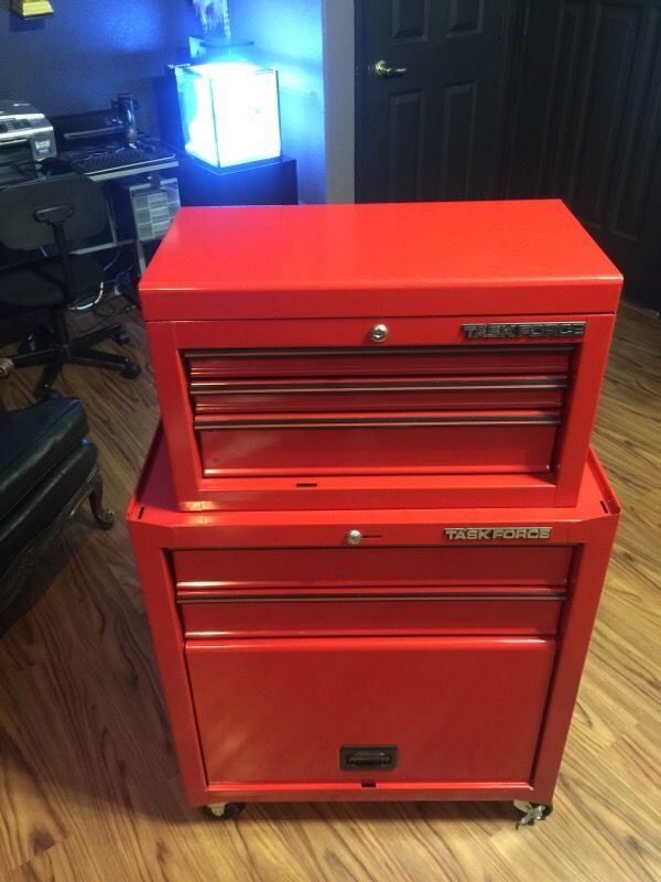 Task Force 43-in x 26.5-in 5-Drawer Friction Steel Tool Cabinet