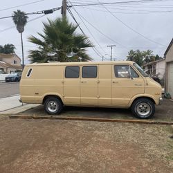 1977 Dodge B200 Camper Van