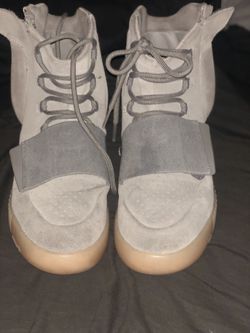 Yeezy boost 750 size 91/2 obo