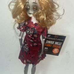 Halloween zombie doll Tammy terror
