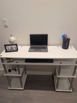 White Desk
