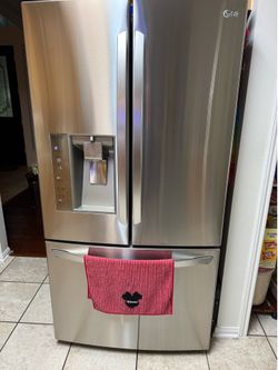 LG refrigerator (not cooling)