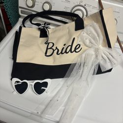 Bride Bag / Accessories 