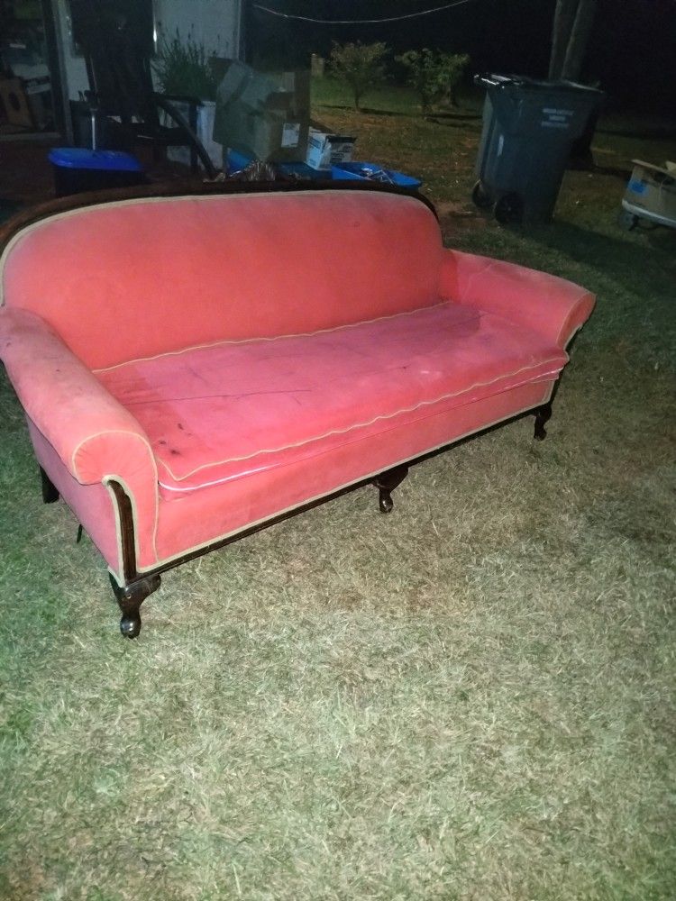 Vintage Three Piece Living Room Suit