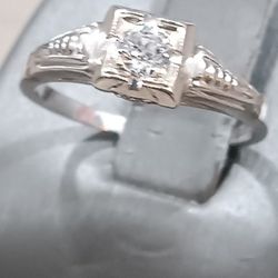 Engagement White Gold Ring With Diamonds Size 7