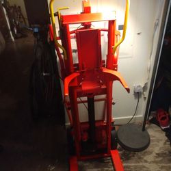 Red Devil Red Devil Equipment. Co