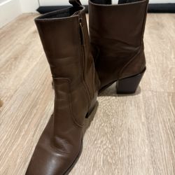 Thursday boots- Chocolate- Women’s Size 7 (US)