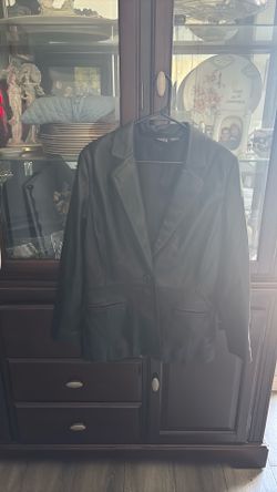 Women’s Large Leather coat