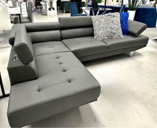 Sectional sofa