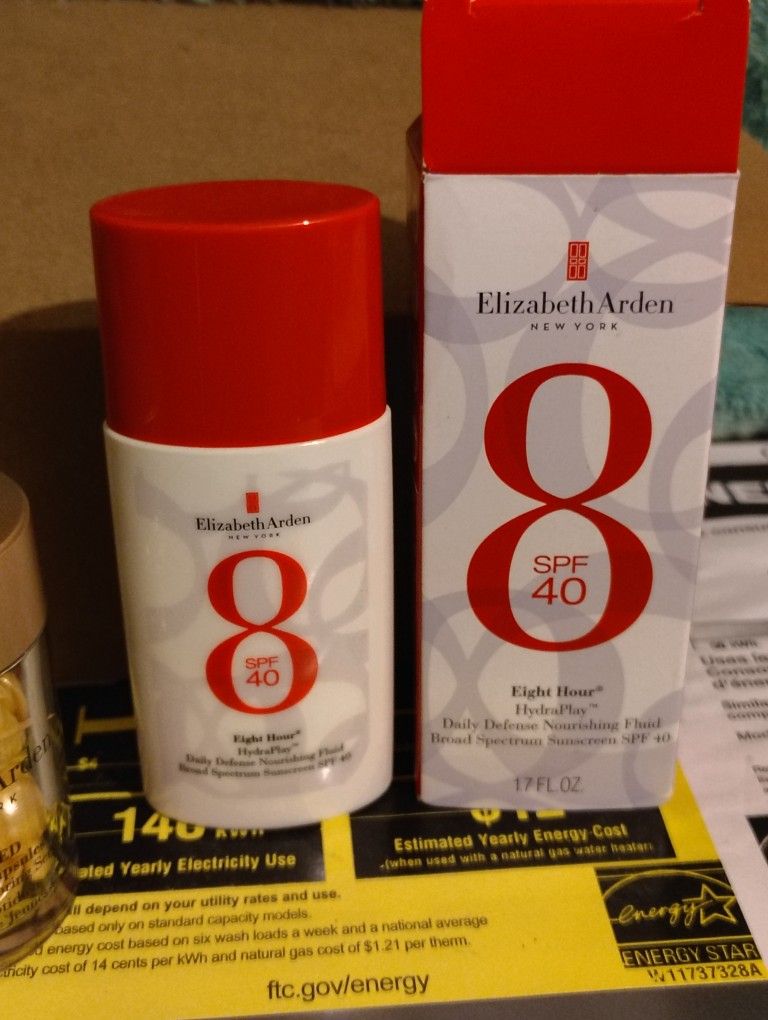 Elizabeth Arden Eight Hour Hydro Play