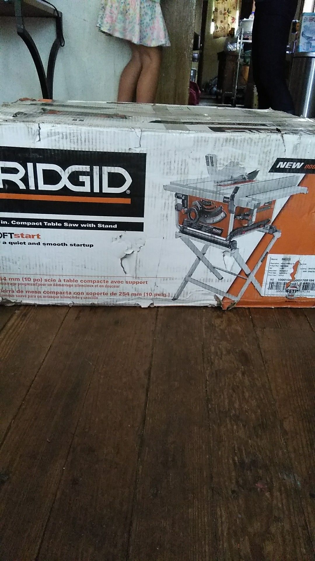 Ridgid 15 Amp Corded 10 in. Compact Table Saw with Carbide Tipped Blade and Folding X-Stand. Bnib $175