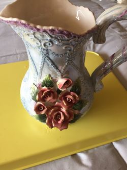Beautiful 9” porcelain vase with 3 D flowers