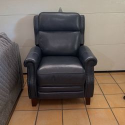 Recliner chair  