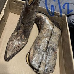 Women’s Vintage Corral Western Boots 