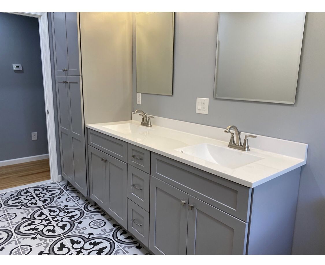 Bathroom Vanity: Double Sinks, Countertop & Cupboards