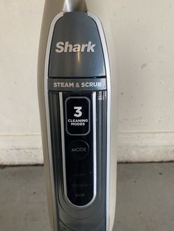 Shark Floor steamer