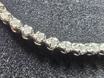 1/2 CARAT DIAMOND BRACELET (TENNIS) 10K White Gold  SETTING