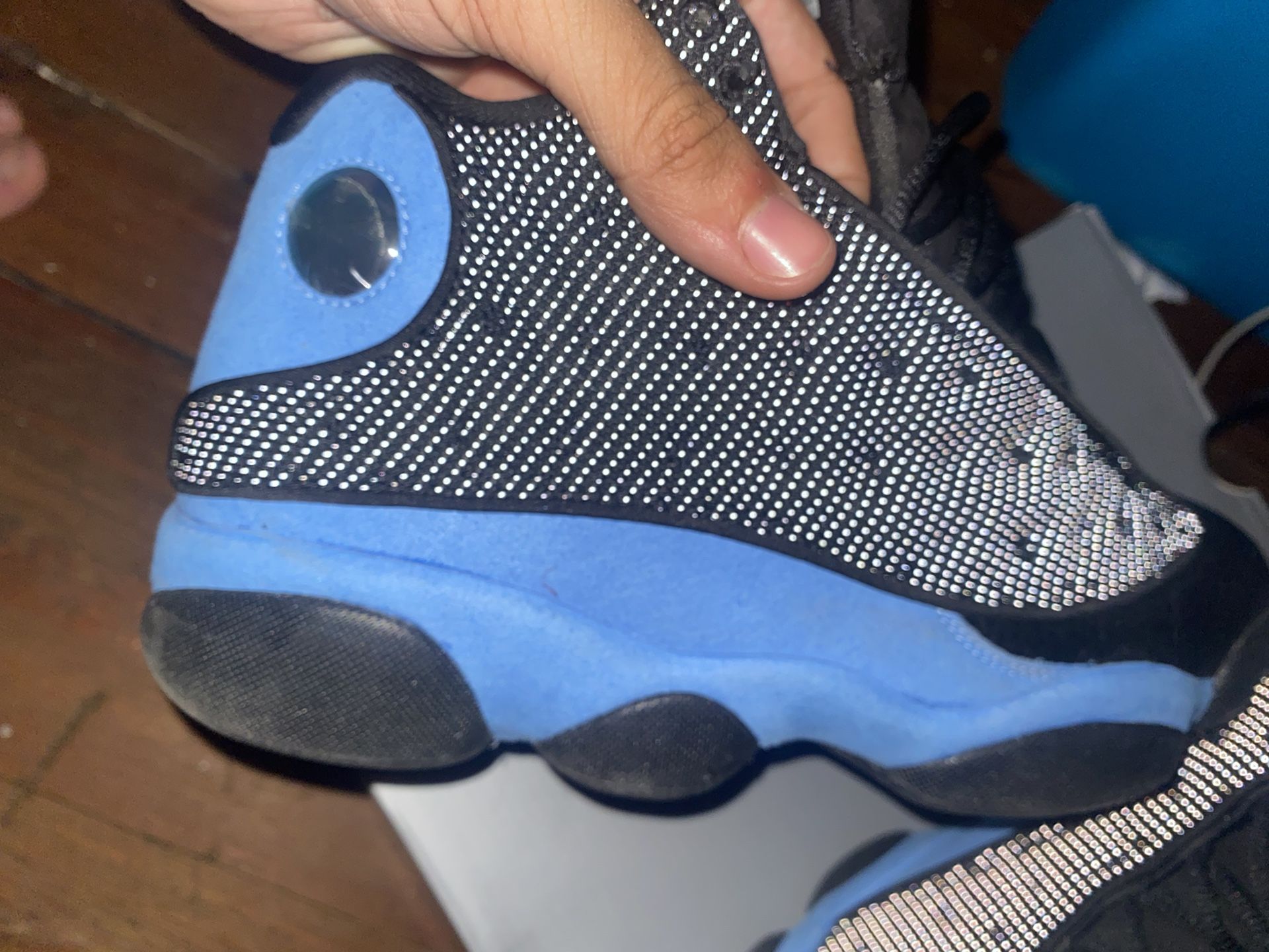 Selling Jordan 13s Size 9 Taking Trades To