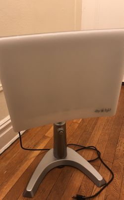 Sunlamp, stay happy in winter blues.