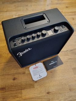 Fender Guitar Amp Mustang LT25