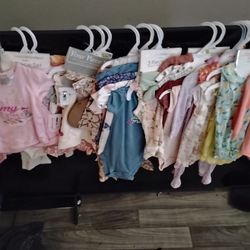 Baby Cloths From 3 Mths 6mths New All Tags On Them