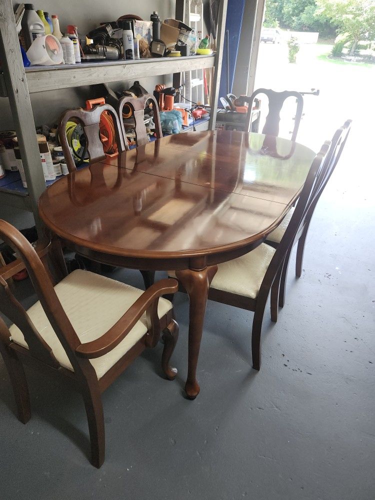 Dining Room Table And Chairs