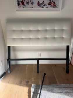 Headboard with Metal Frame