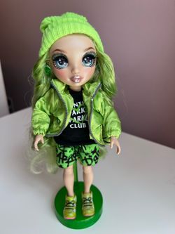 Rainbow High Jade doll