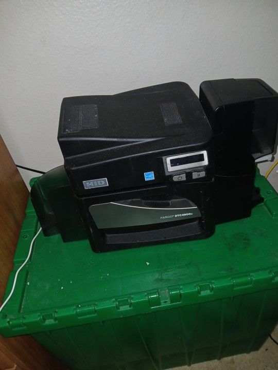 I.d Color Printer Fargo DTC4500e HID