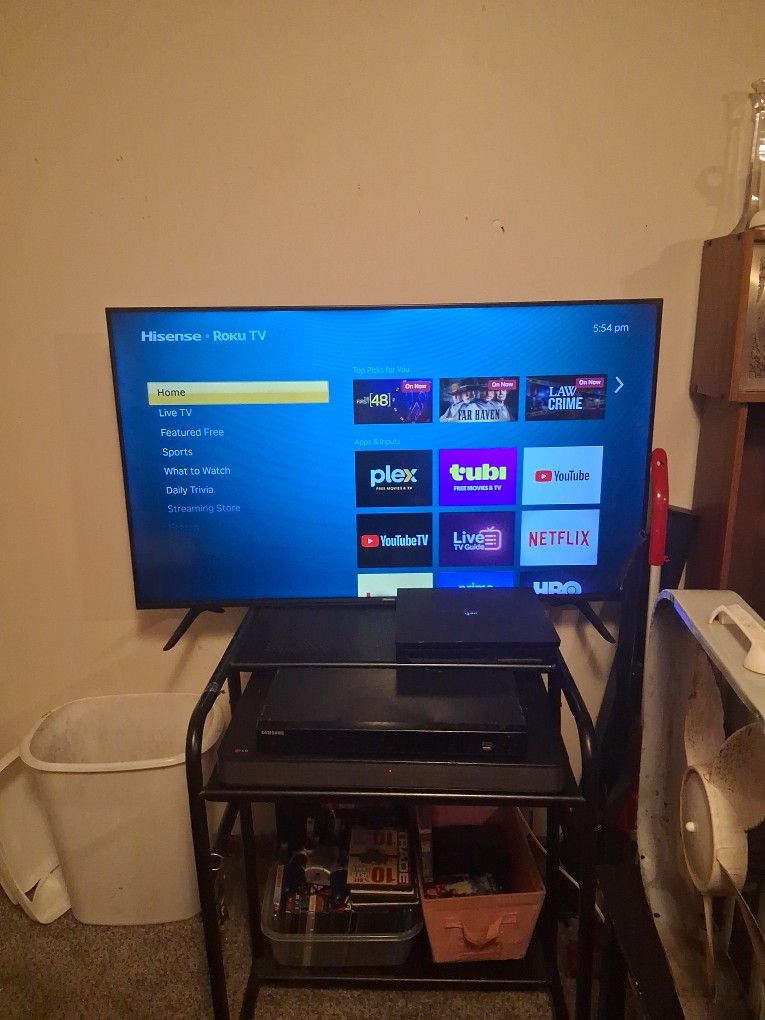 50 Inch Roku Smart T.v