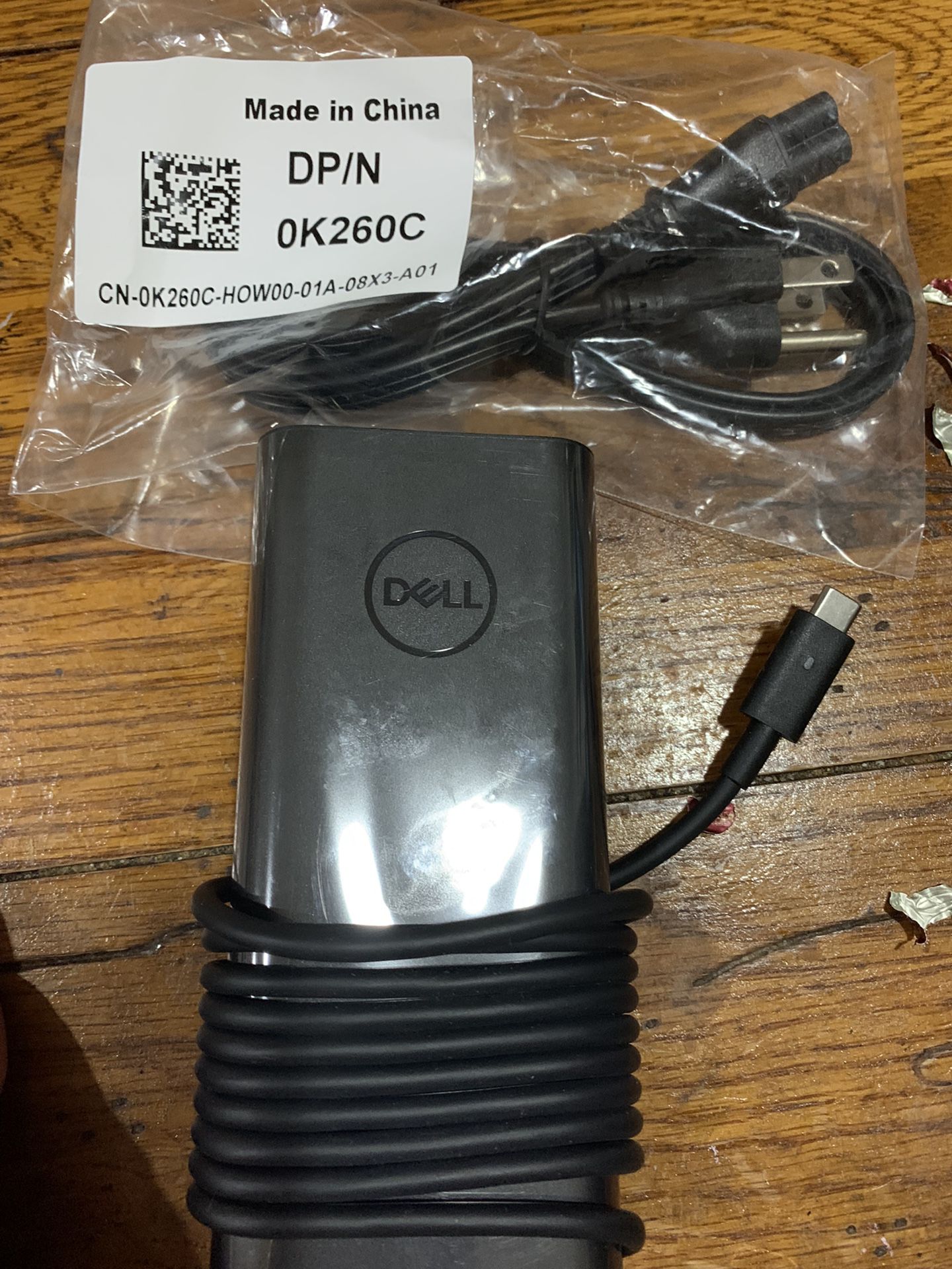 Dell Ac Adapter USB-C Original  Product 